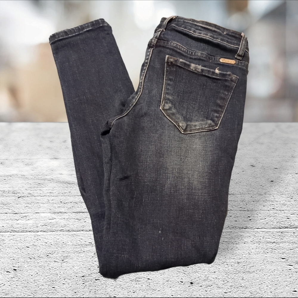 Kancan estilo style distressed jeans size 26